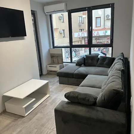 Apartmán - весела улица