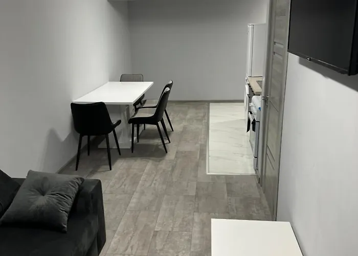 Апартамент - весела улица